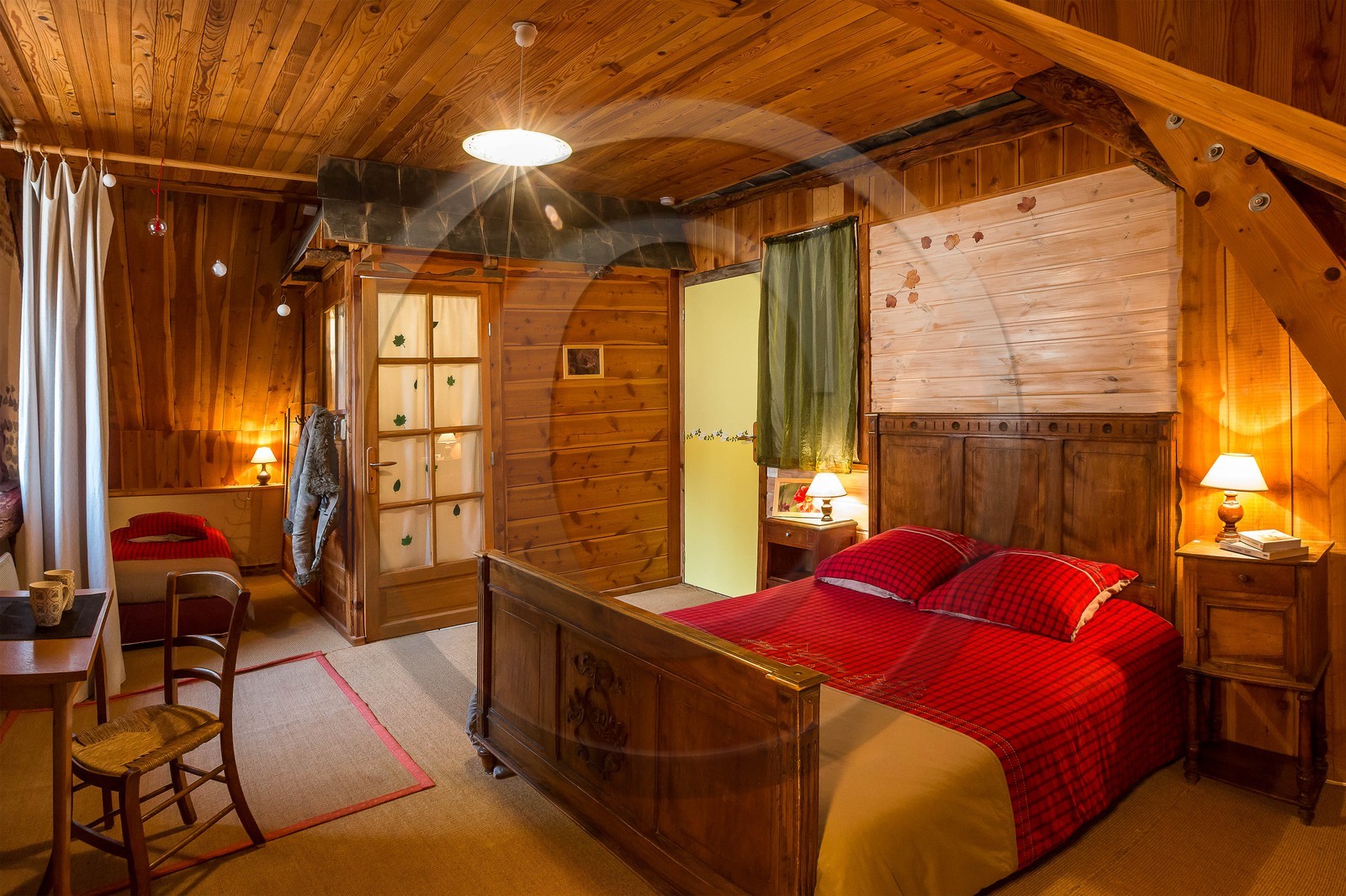 Gîte et chambre d'hôtes la Pierre de l'Ours Gîte et chambre d'hôtes la Pierre de l'Ours