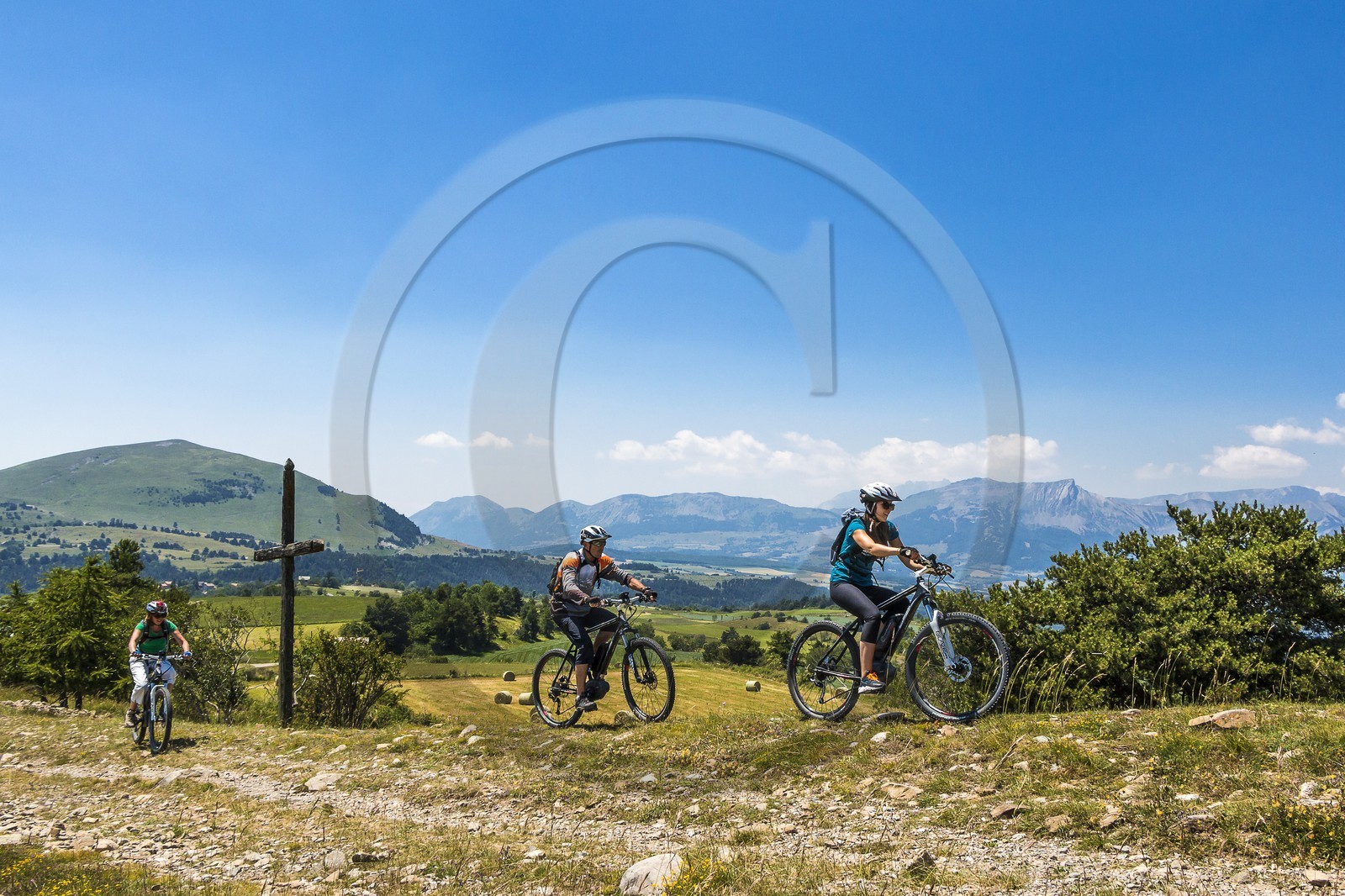 Bernard Pascal accompagnateur en montagne, VTT et VTT électrique