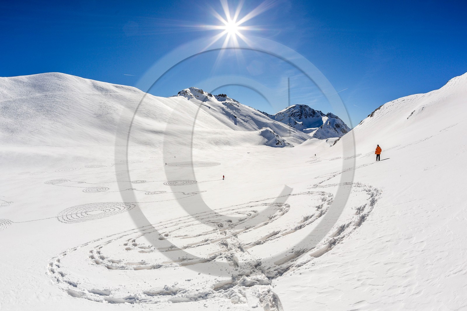 Serre-Chevalier, Snow drawings, une œuvre de l'artiste Sonja Hinrichsen