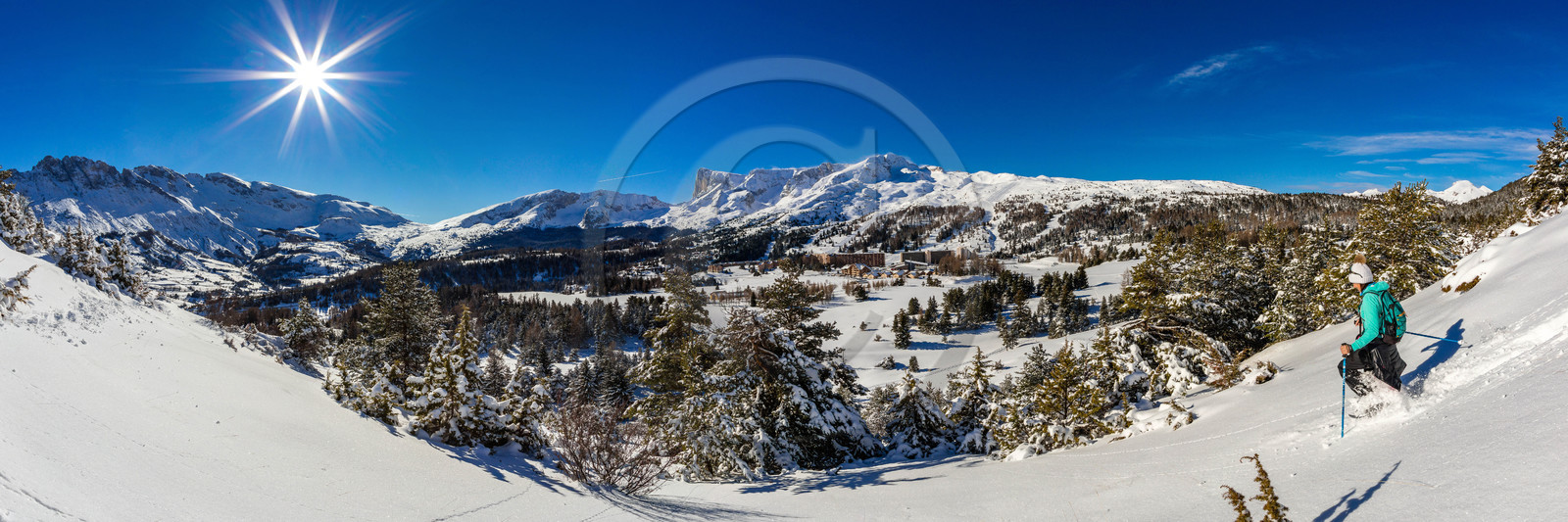 Superdevoluy, randonnée en raquettes à neige Superdevoluy, randonnée en raquettes à neige