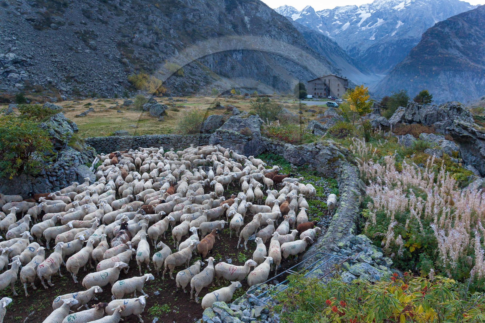 La Chapelle-en-Valgaudemar, désenmontagnage