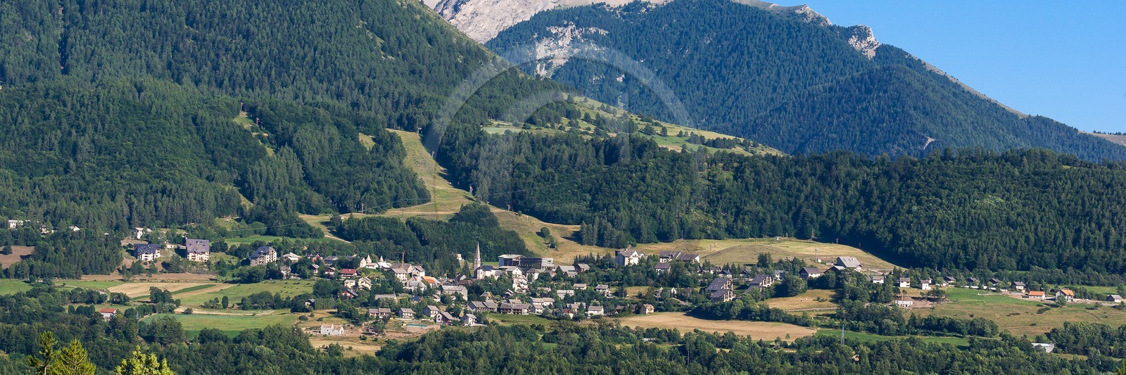 Saint-Léger-les Mélèzes
