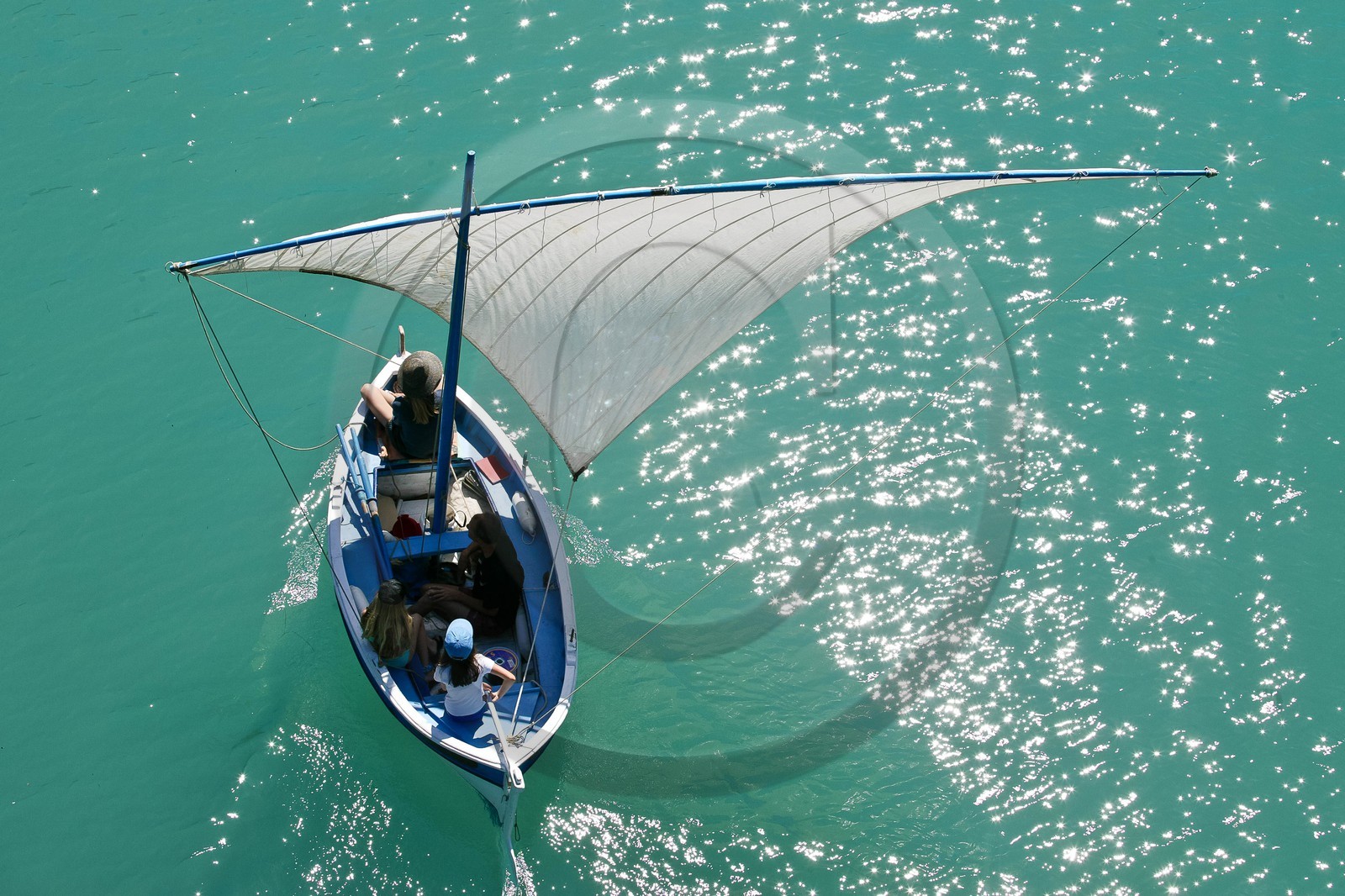 Lac de Serre-Ponçon, Rassemblement Vieux Gréements sur le Lac de Serre-Ponçon, , Rencontre de Voiles traditionnelles Lac de Serre-Ponçon, Rassemblement Vieux Gréements sur le Lac de Serre-Ponçon, , Rencontre de Voiles traditionnelles