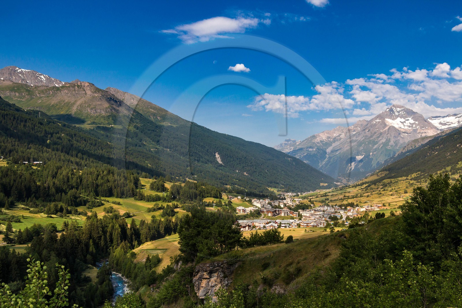 Lanslevillard