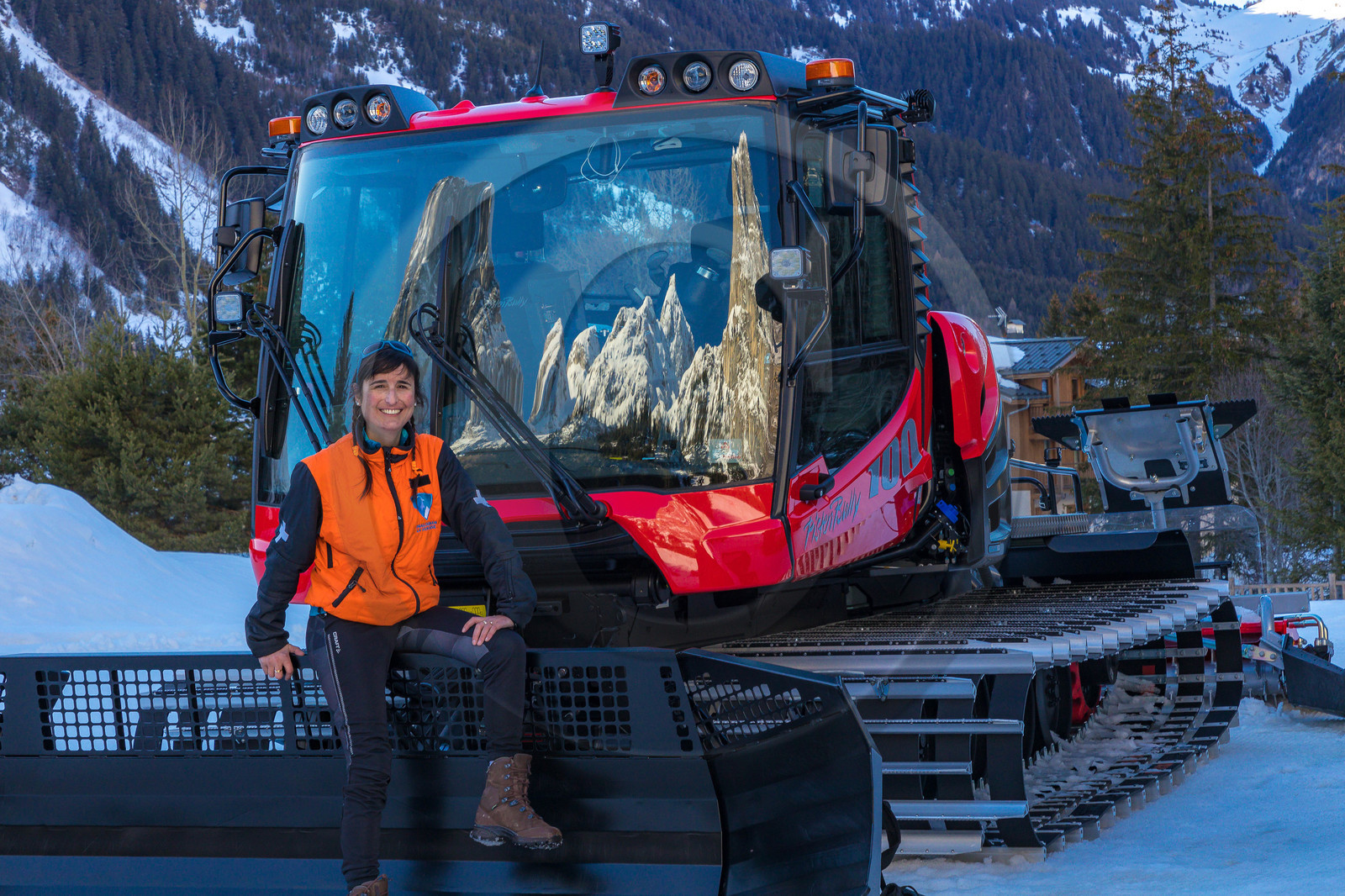 Aurélia, pisteuse-dameuse du domaine nordique