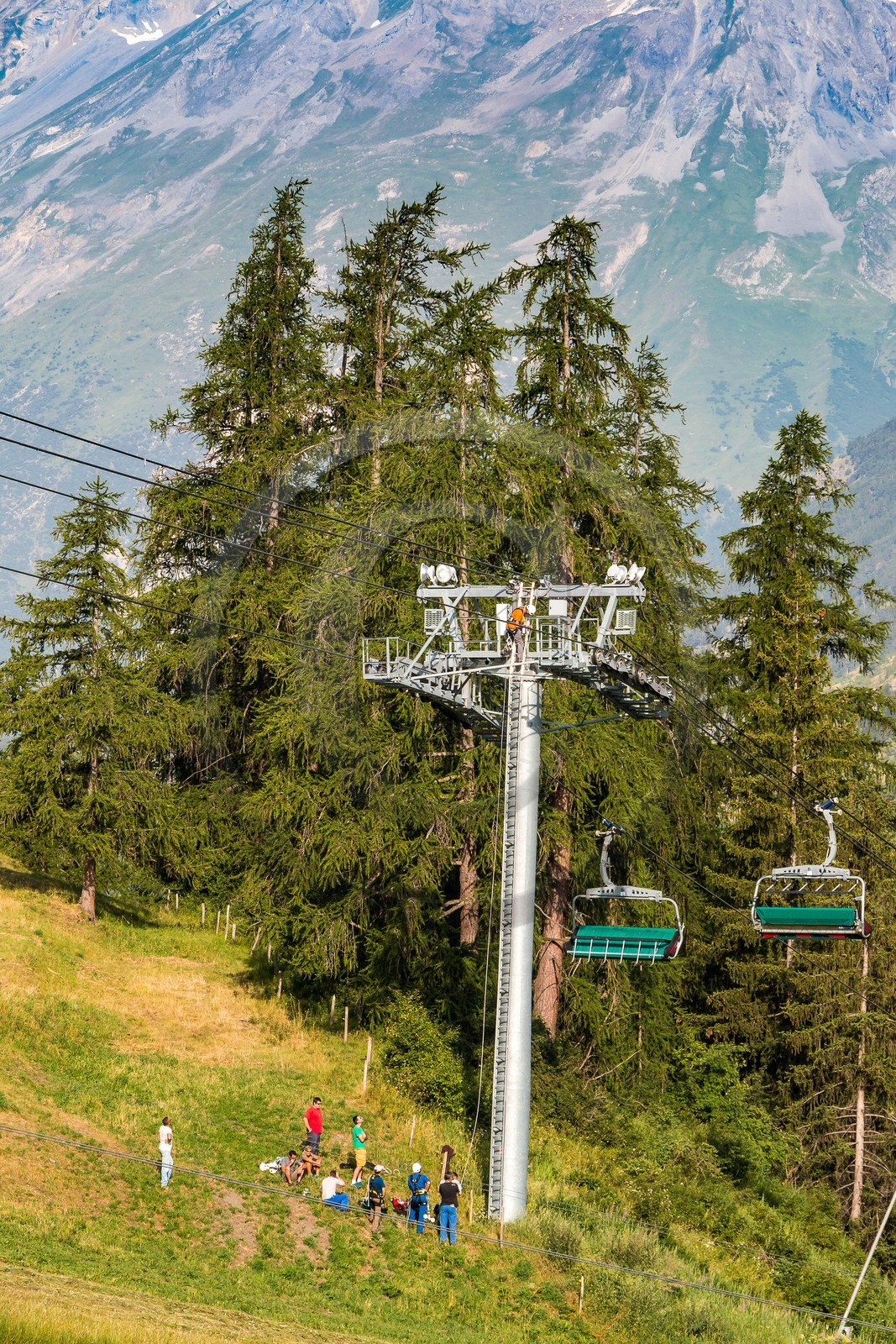 Lanslevillard