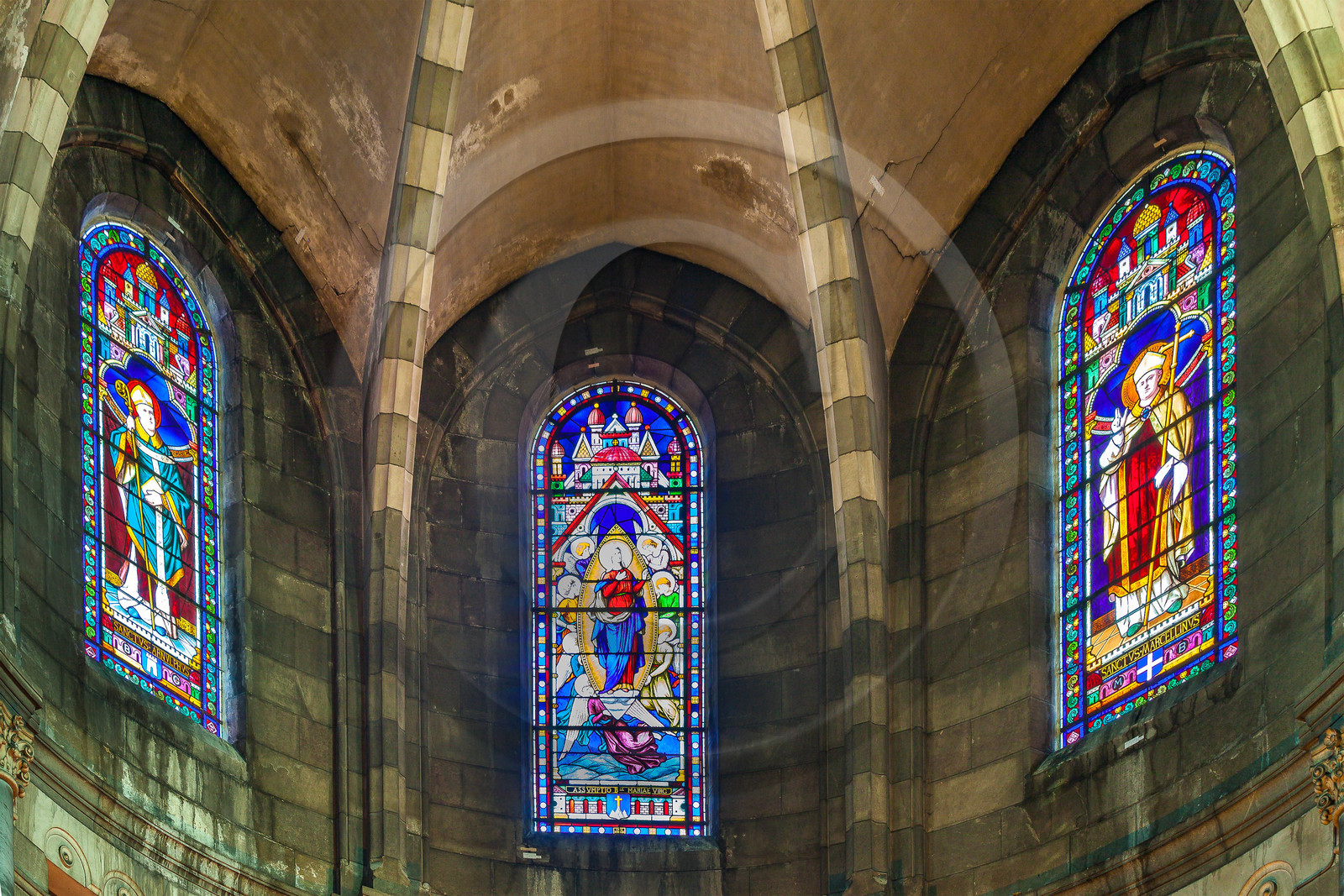 Cathédrale Notre-Dame et Saint-Arnoux