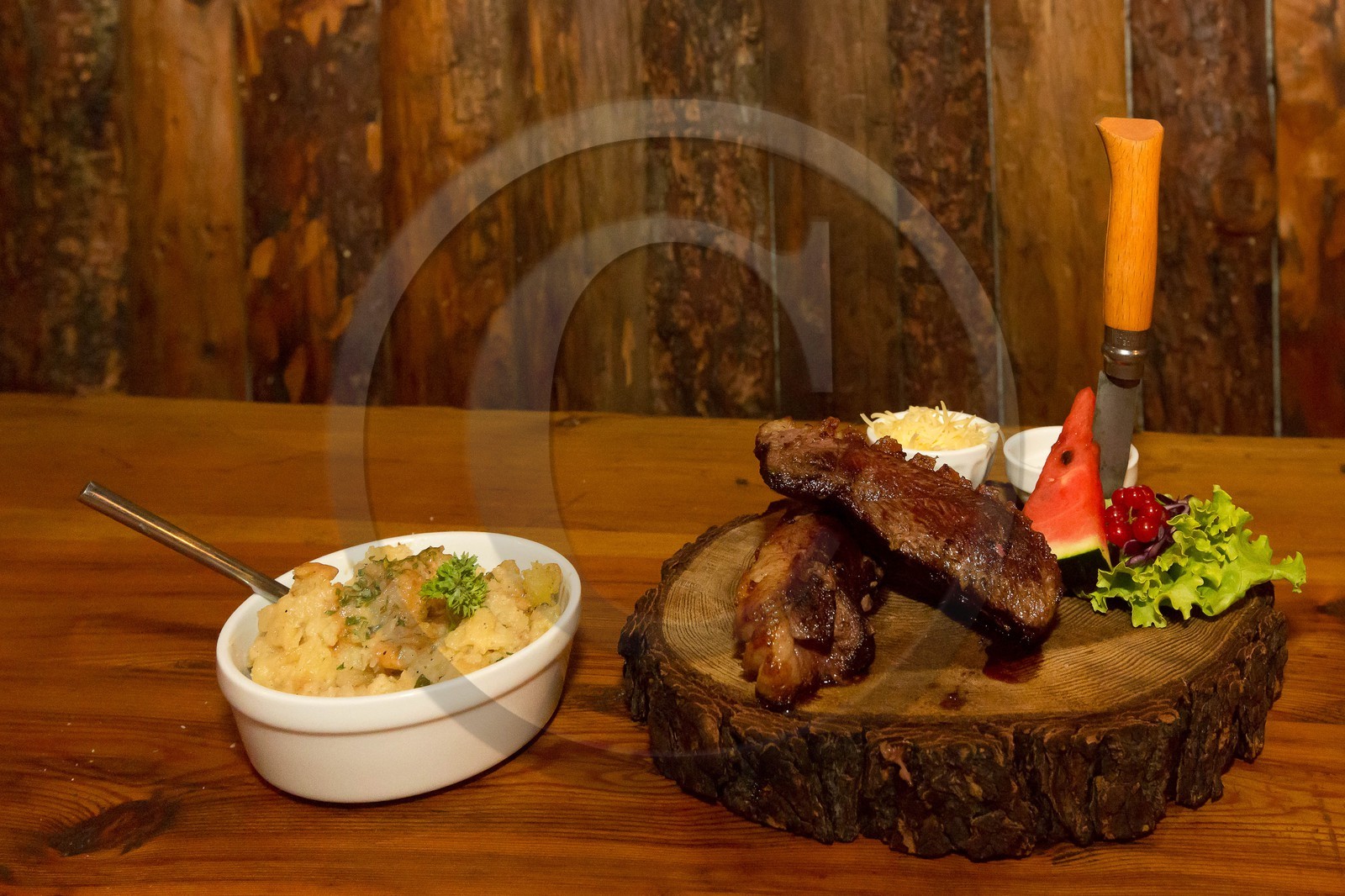 Col de La Bonette-Restefond,  Restaurant d'altitude Halte 2000 Col de La Bonette-Restefond,  Restaurant d'altitude Halte 2000