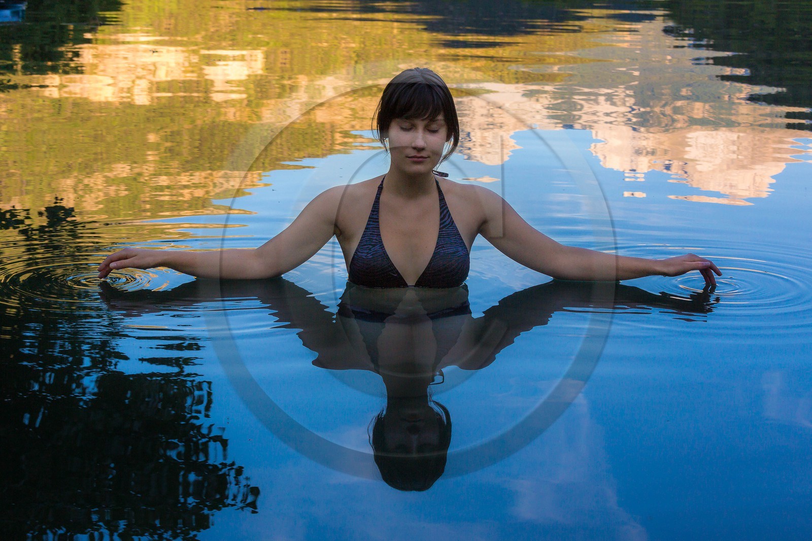 Lauzet-sur-Ubaye,, Lac du Lauzet Lauzet-sur-Ubaye,, Lac du Lauzet