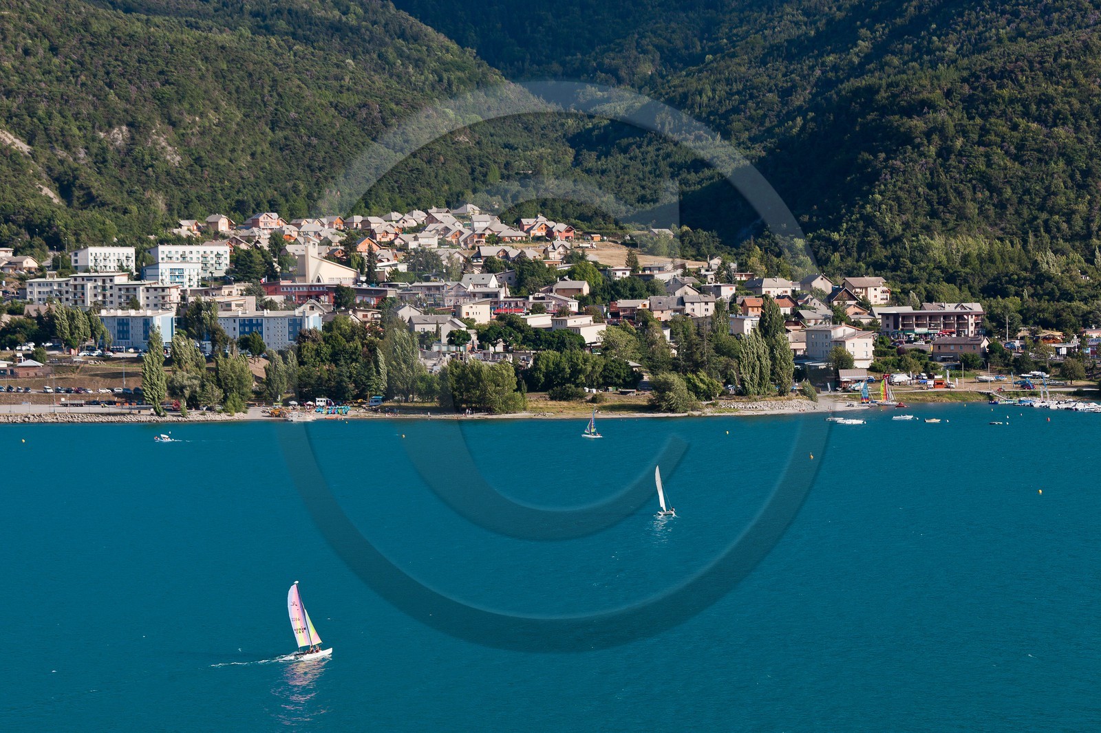 Lac de Serre-Ponçon, Savines-le-Lac Lac de Serre-Ponçon, Savines-le-Lac