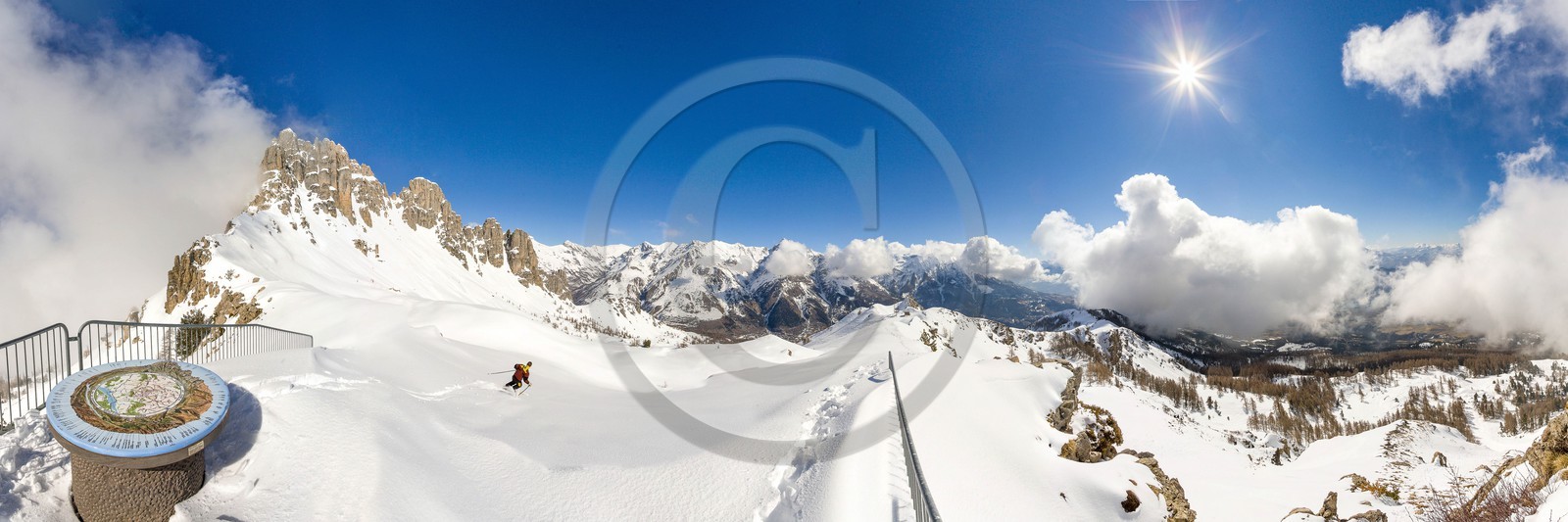 Pays de Serre-Ponçon, Réallon et les Aiguilles de Chabrières, table d'orientation Pays de Serre-Ponçon, Réallon et les Aiguilles de Chabrières, table d'orientation