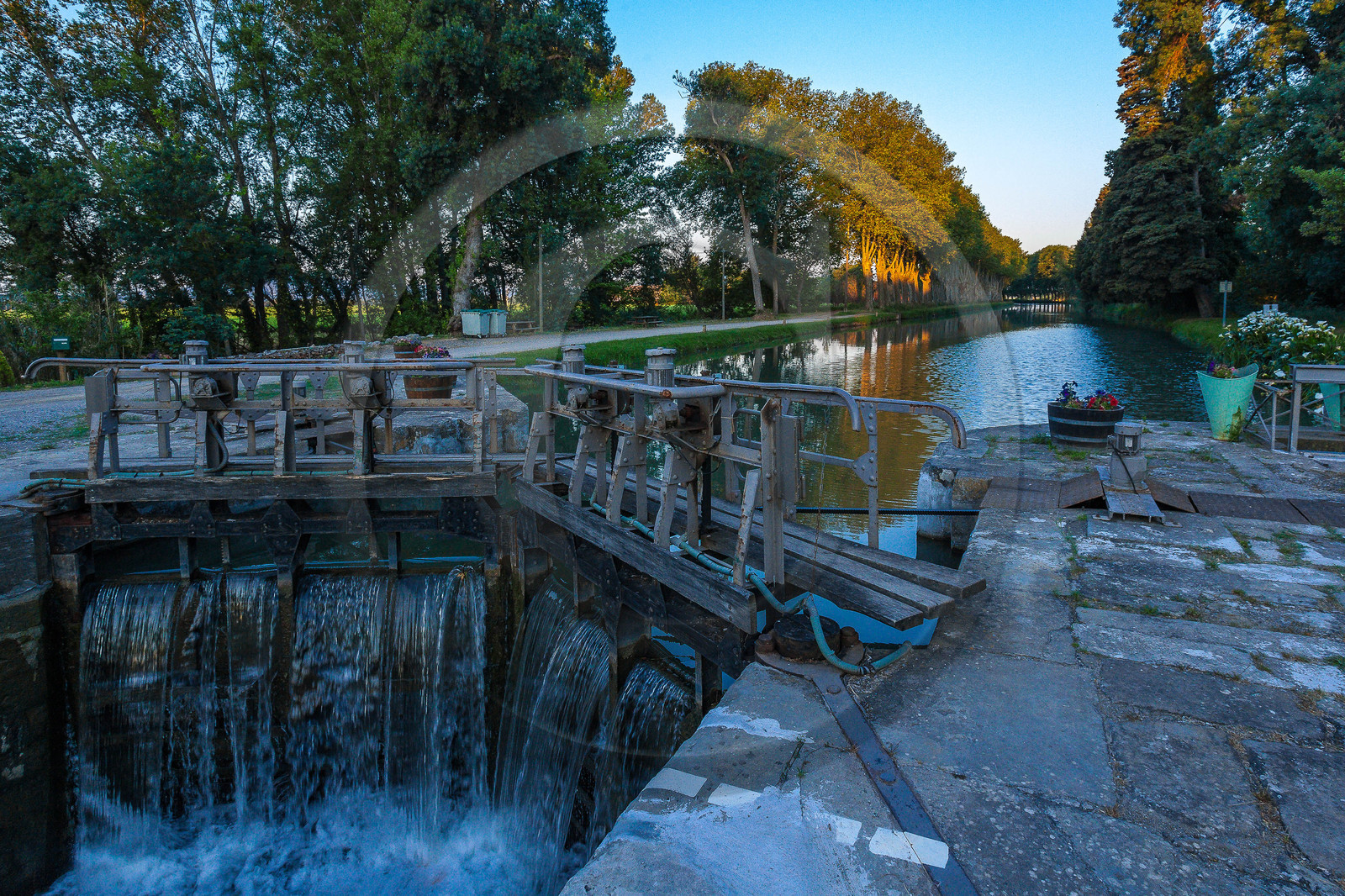 Canal du Midi, inscrit au Patrimoine mondial de l'UNESCO Canal du Midi, inscrit au Patrimoine mondial de l'UNESCO