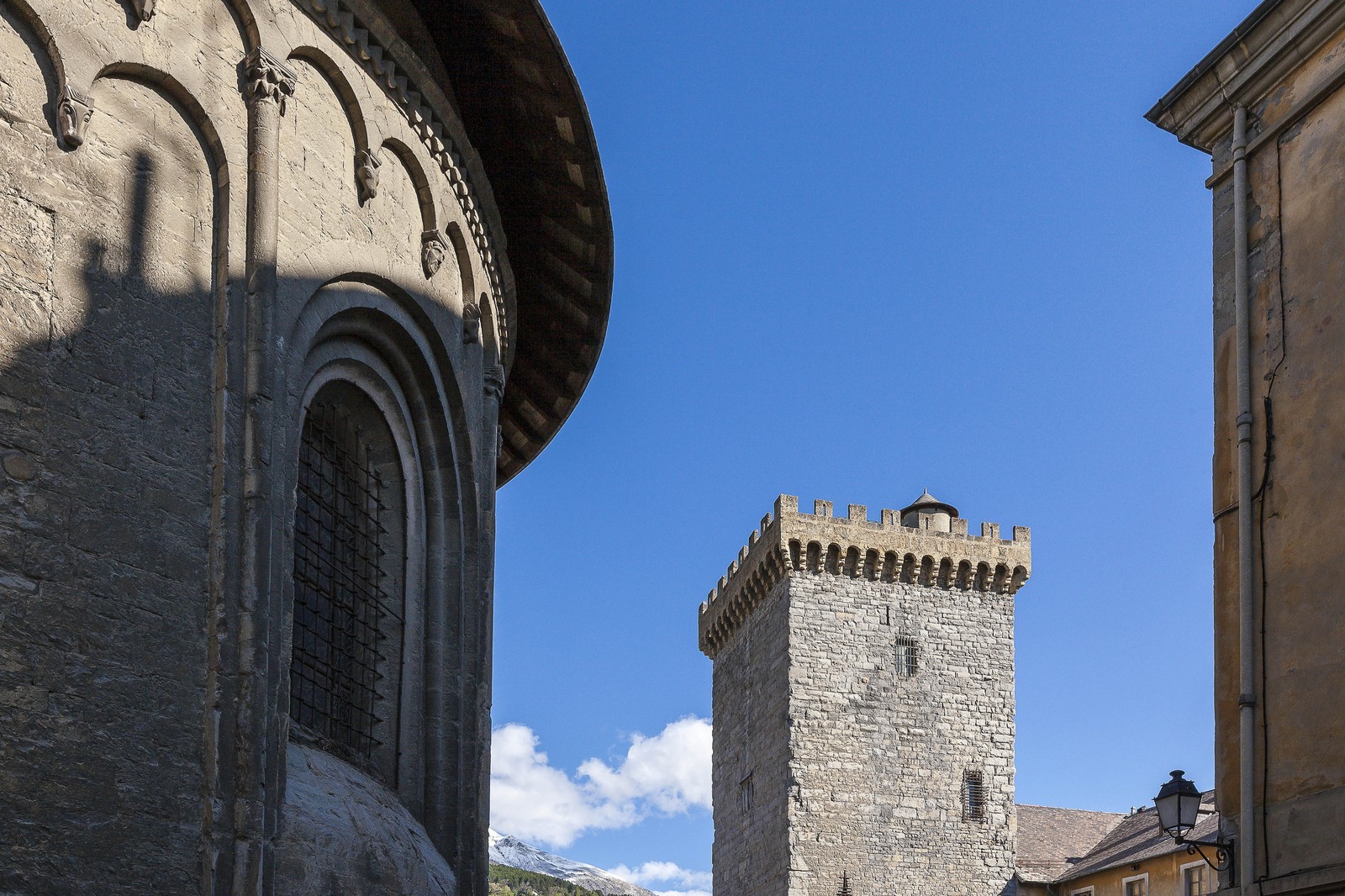 ville d'Embrun, La tour Brune