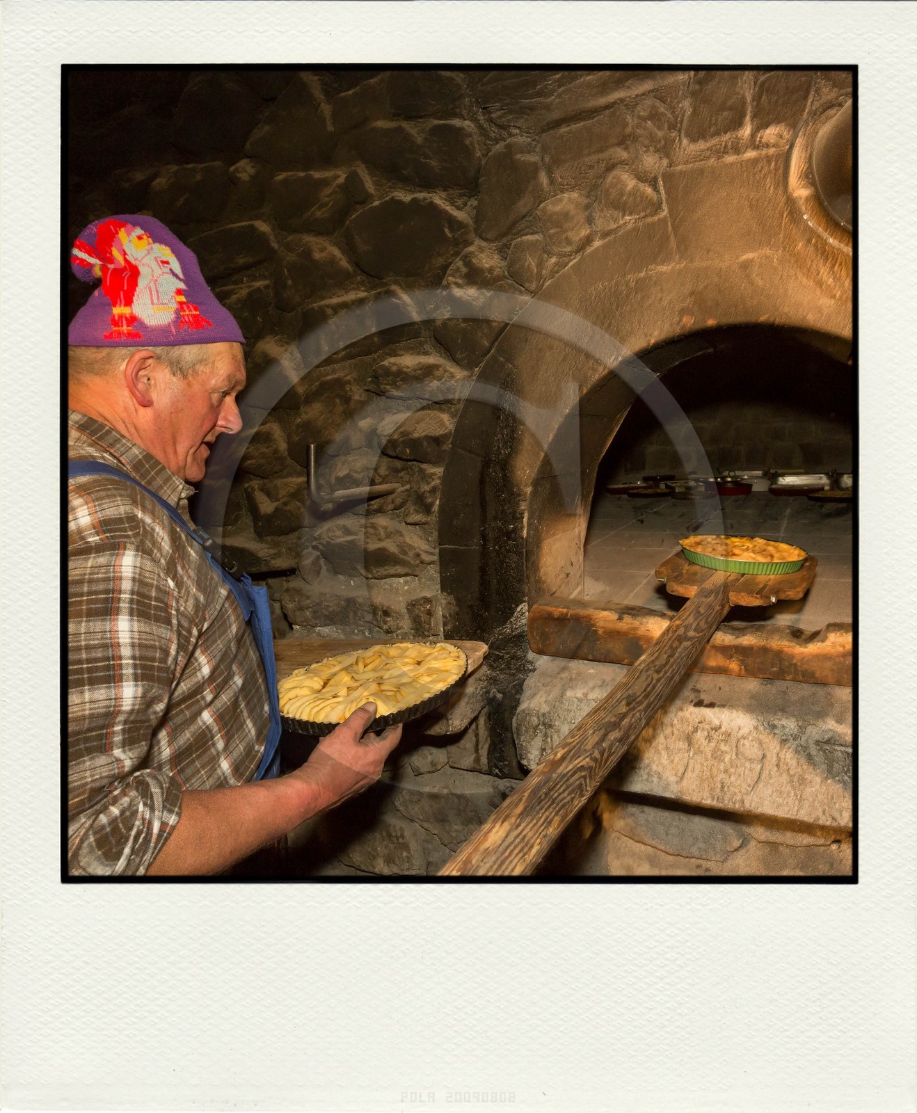 Village de Villar-d'Arène, fête du pain bouilli ou pain noir, Maurice Rousset, fourniron Village de Villar-d'Arène, fête du pain bouilli ou pain noir, Maurice Rousset, fourniron