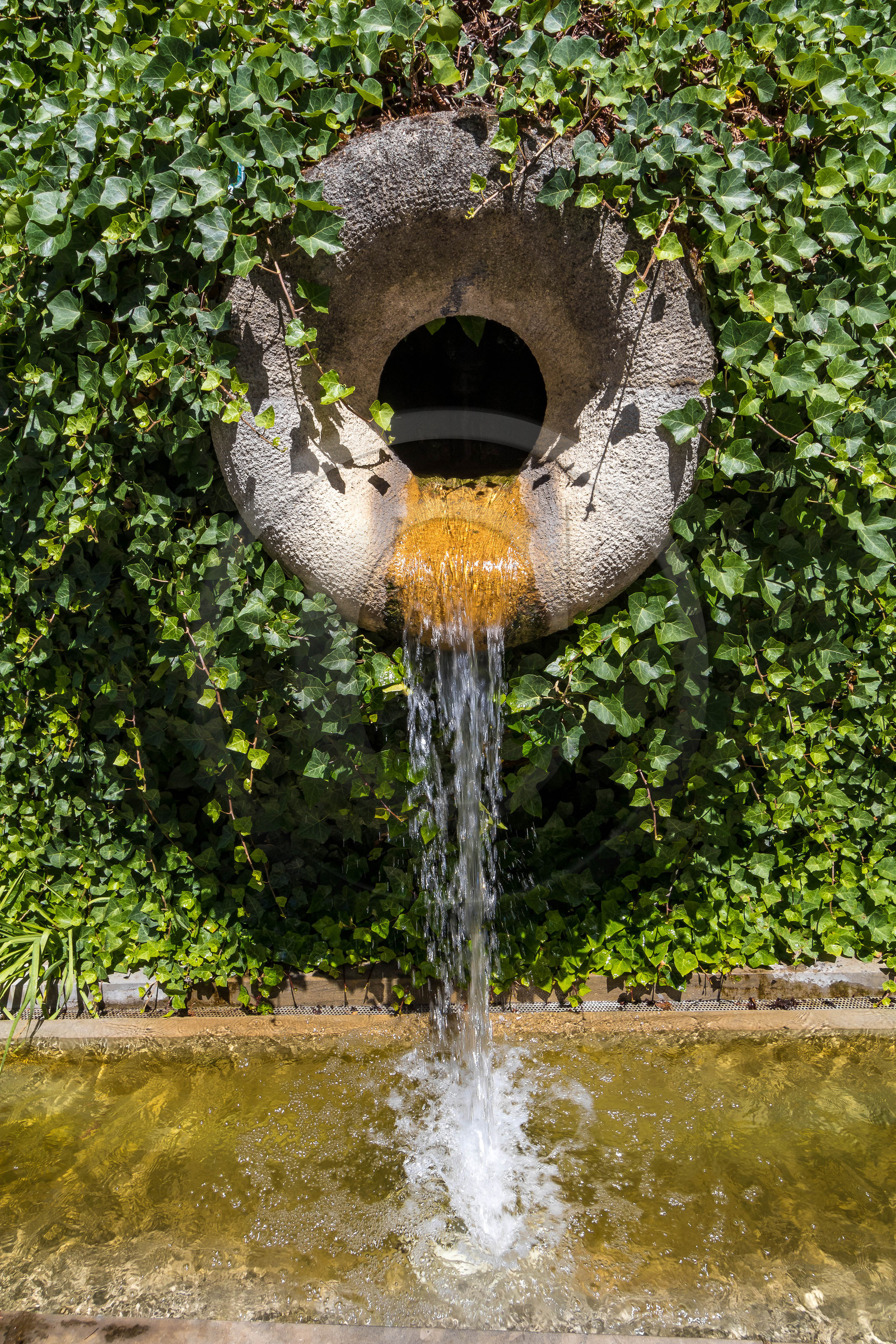 Gap, fontaines de la rue Carnot Gap, fontaines de la rue Carnot