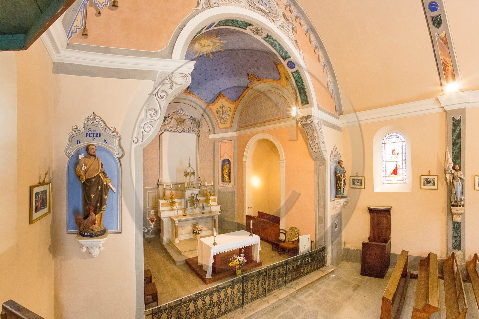 Eglise de l'Ubac de Pontis Eglise de l'Ubac de Pontis