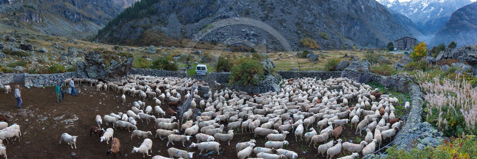 La Chapelle-en-Valgaudemar, désenmontagnage