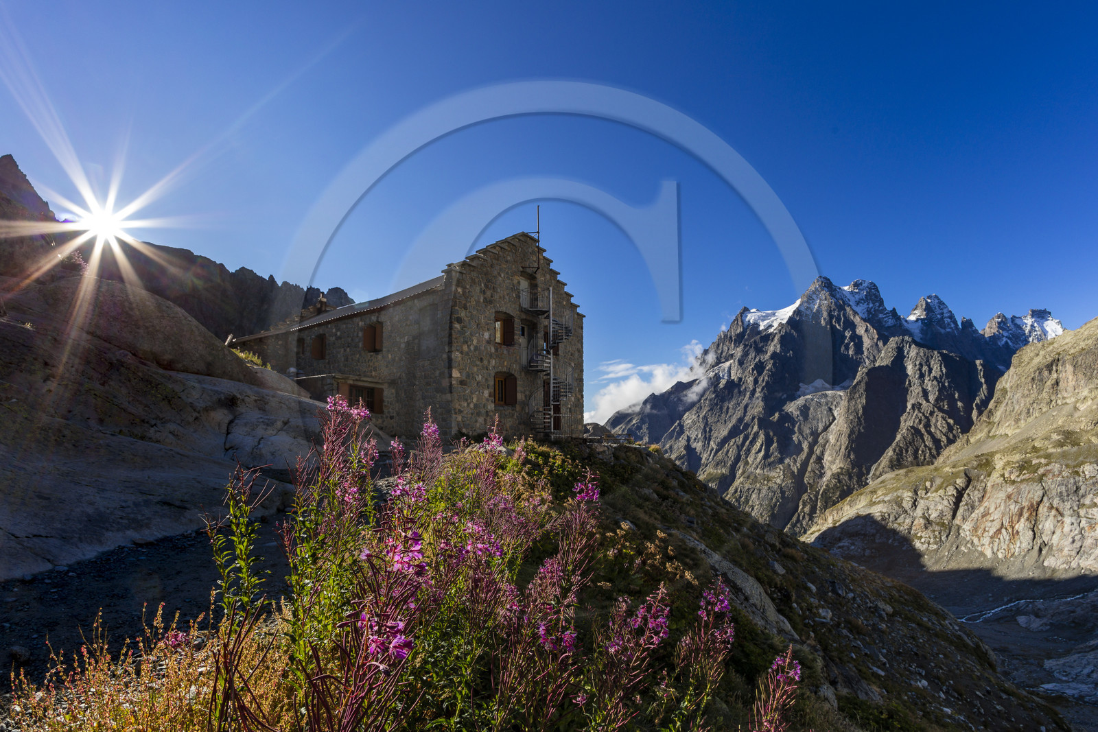 Refuge du Glacier Blanc Refuge du Glacier Blanc