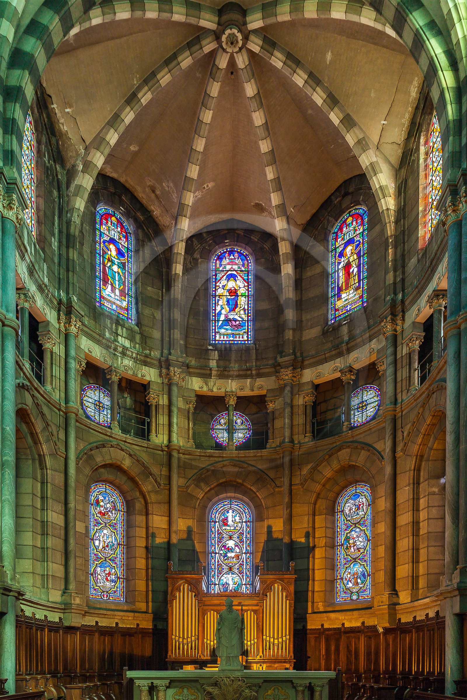 Cathédrale Notre-Dame et Saint-Arnoux Cathédrale Notre-Dame et Saint-Arnoux