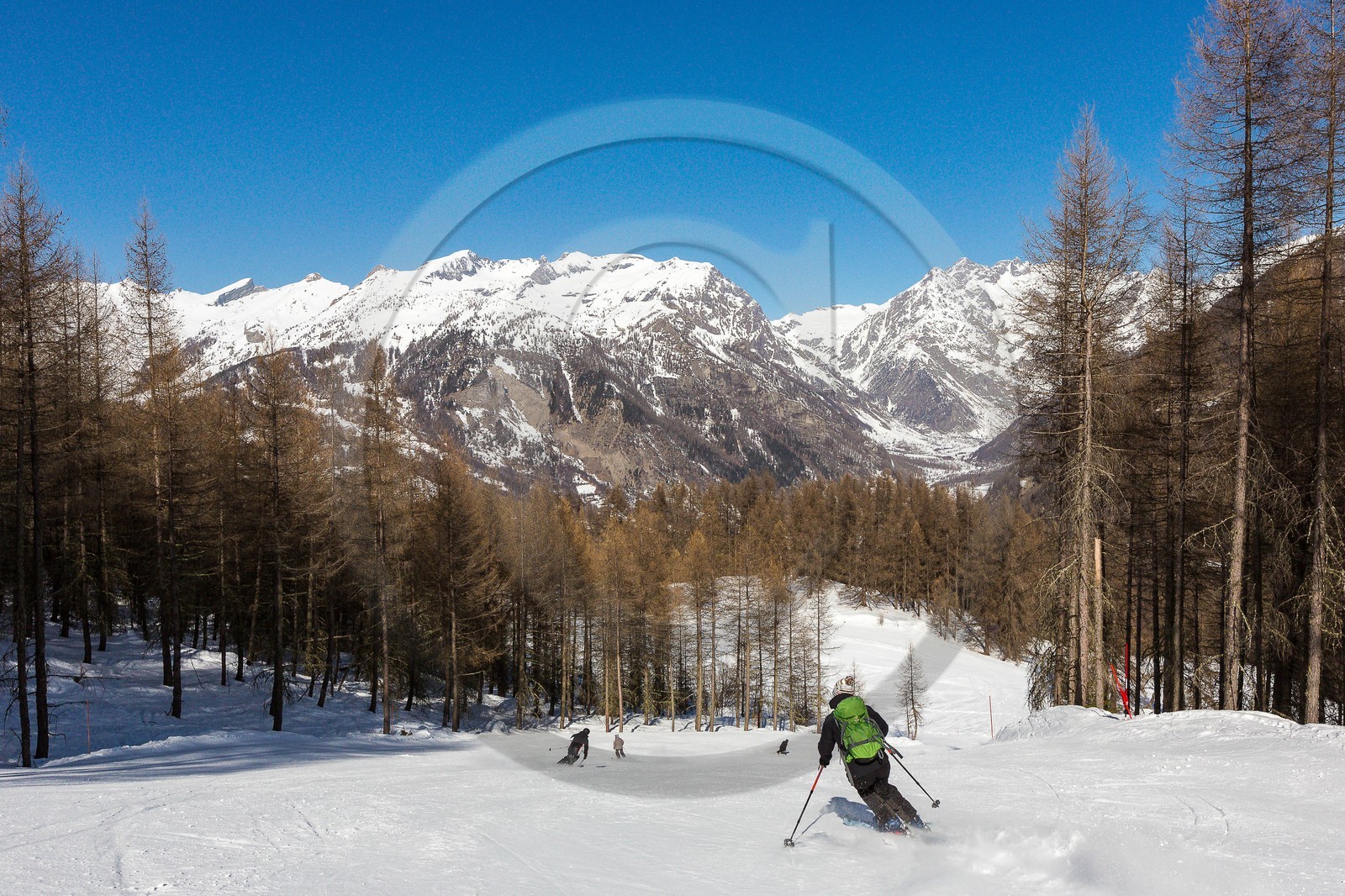 Station village de Serre-Eyraud