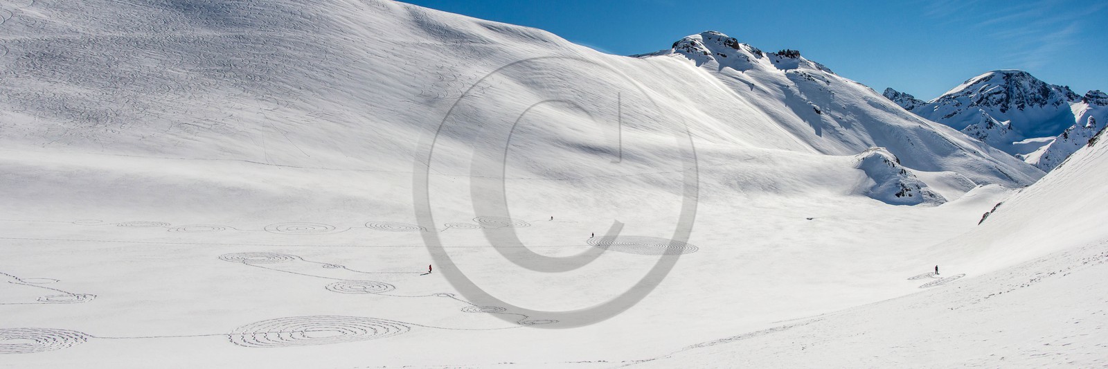 Serre-Chevalier, Snow drawings, une œuvre de l'artiste Sonja Hi