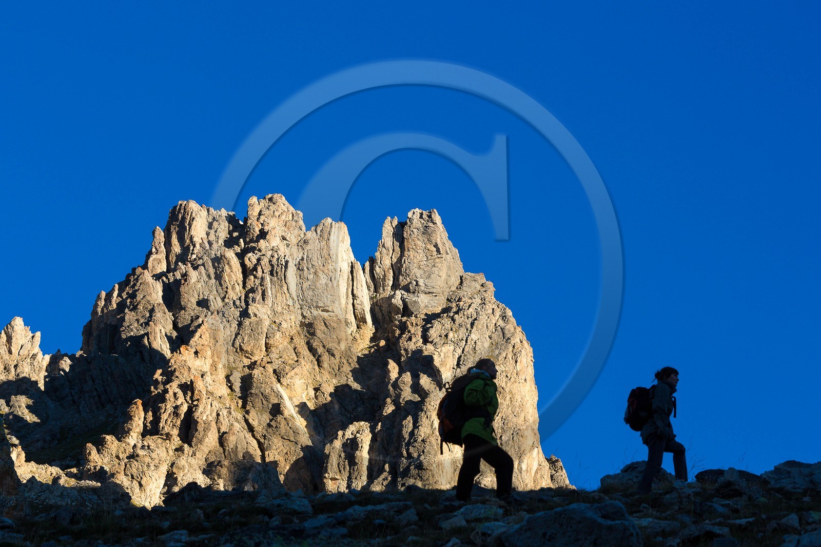 randonnée pédestre vallon de l'Orenaye , GR Tour du Chambeyron, sommet du  Bec de Lièvre randonnée pédestre vallon de l'Orenaye , GR Tour du Chambeyron, sommet du  Bec de Lièvre