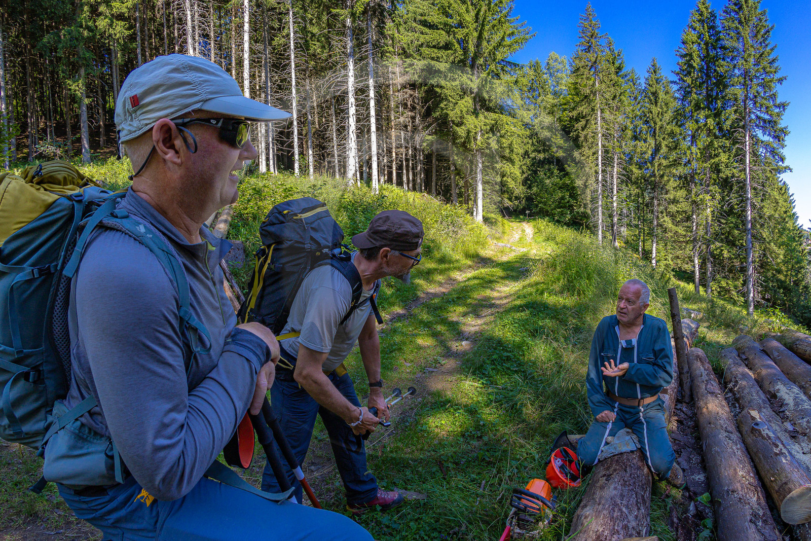 Val Montjoie, Val Montjoie,