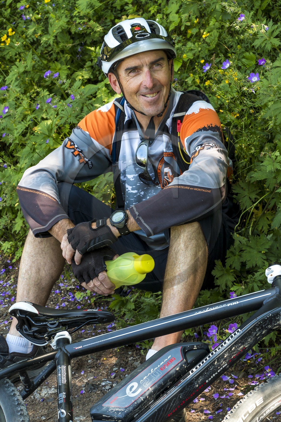 Bernard Pascal accompagnateur en montagne, VTT et VTT électrique