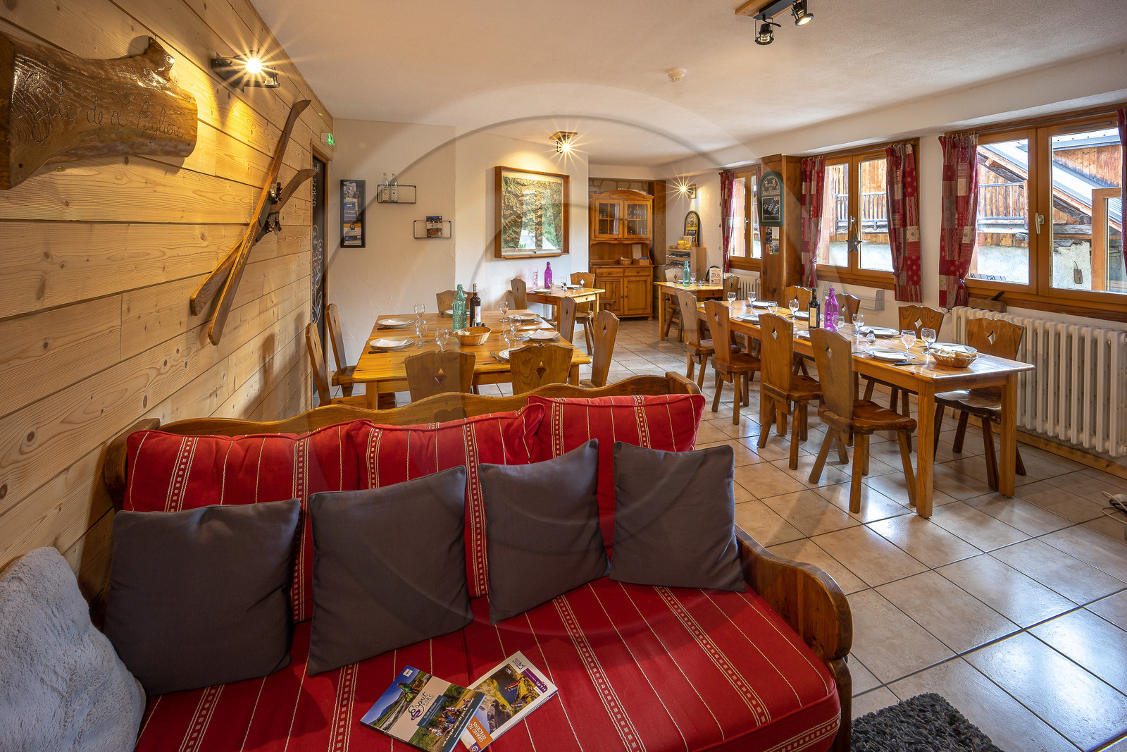 Gîte d'étape L'Aiglière Gîte d'étape L'Aiglière