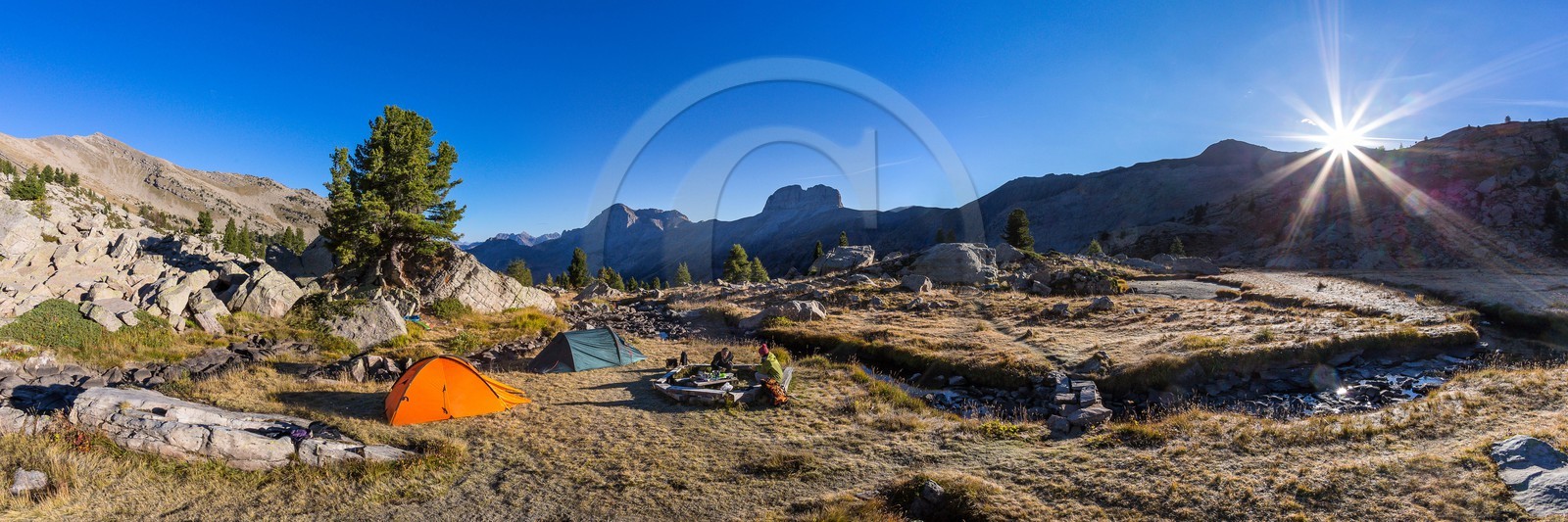 Vallon du Laverq, lac et tourbière Les Eaux-Tortes Vallon du Laverq, lac et tourbière Les Eaux-Tortes