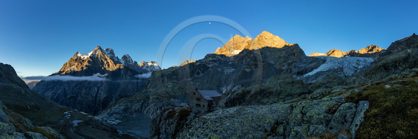 Refuge du Glacier Blanc Refuge du Glacier Blanc