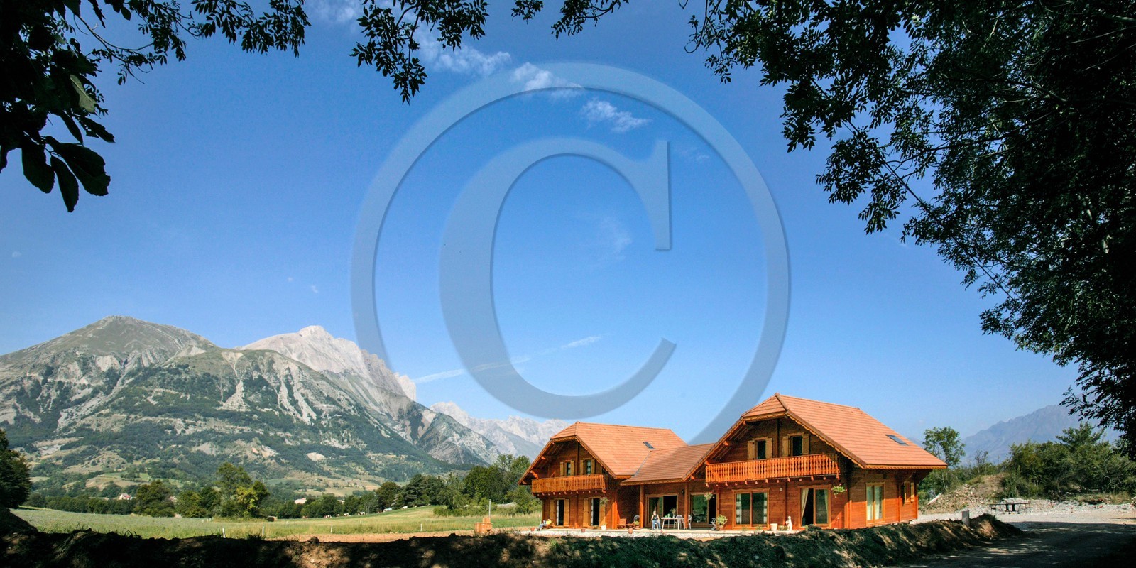 Chambres et table d'hôtes le Chalet des Alpages Chambres et table d'hôtes le Chalet des Alpages