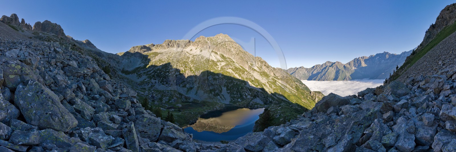 Lac de Pétarel Lac de Pétarel