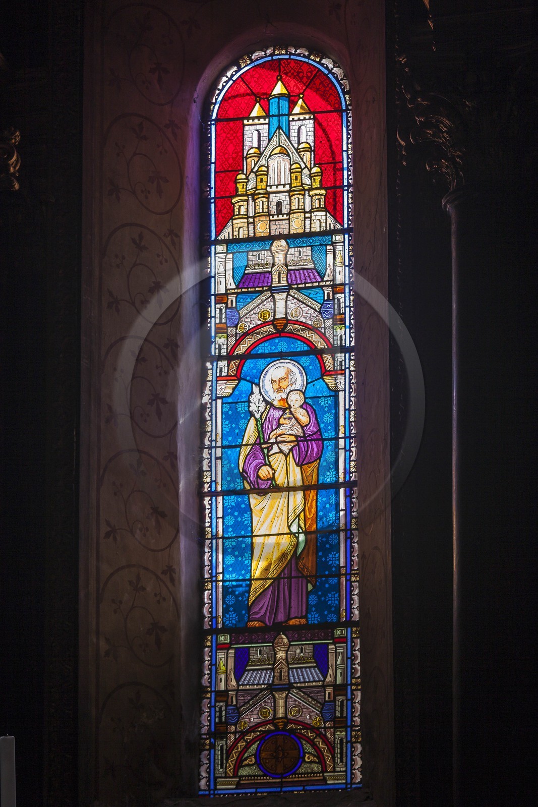 cathédrale Notre-Dame-de-l'Assomption d'Entrevaux , vitraux cathédrale Notre-Dame-de-l'Assomption d'Entrevaux , vitraux