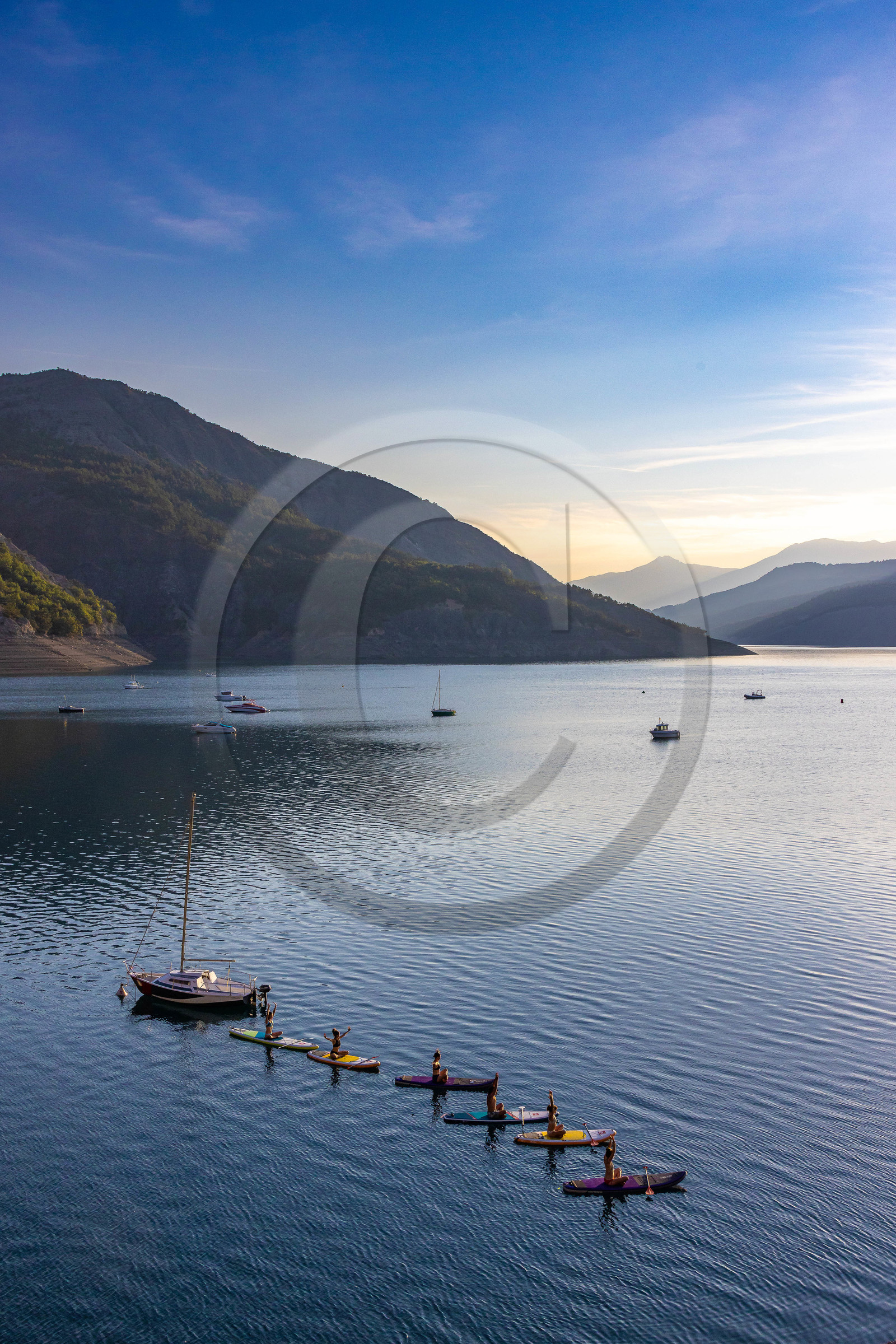 Yoga sur paddle, Serre-Ponçon Aloha