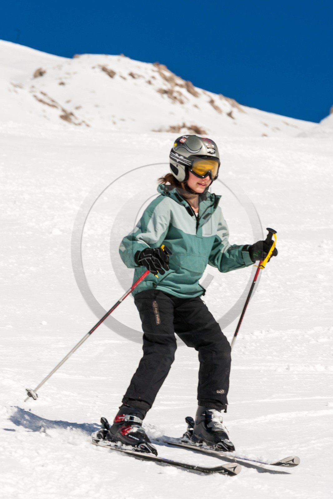 Ski enfant piste de ski