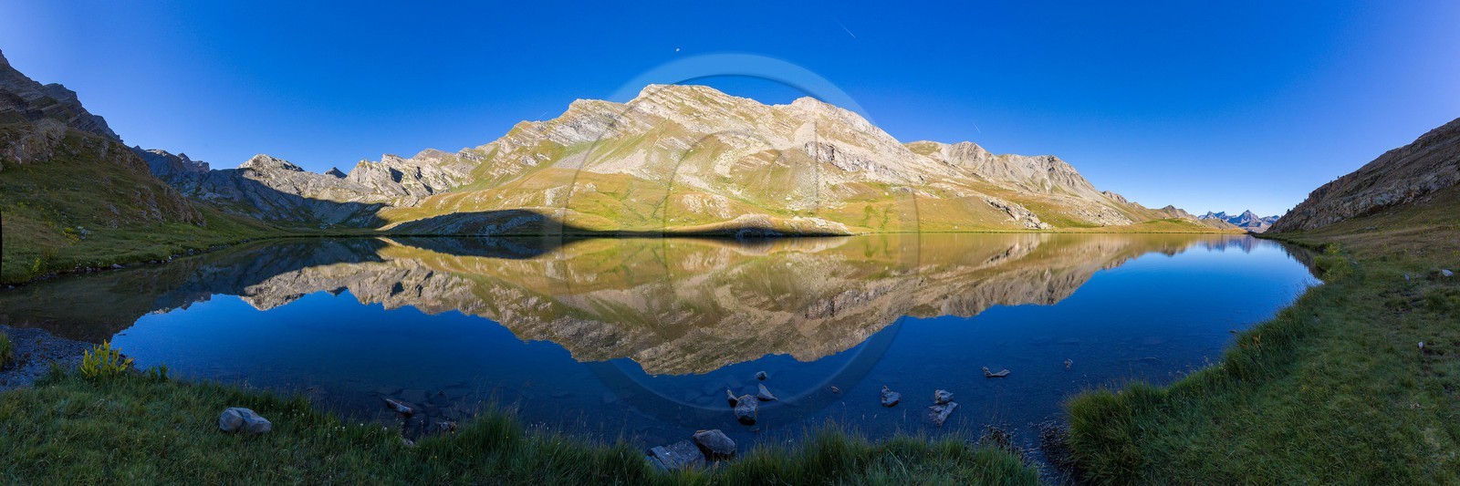 col de Larche, Lac du Lauzanier