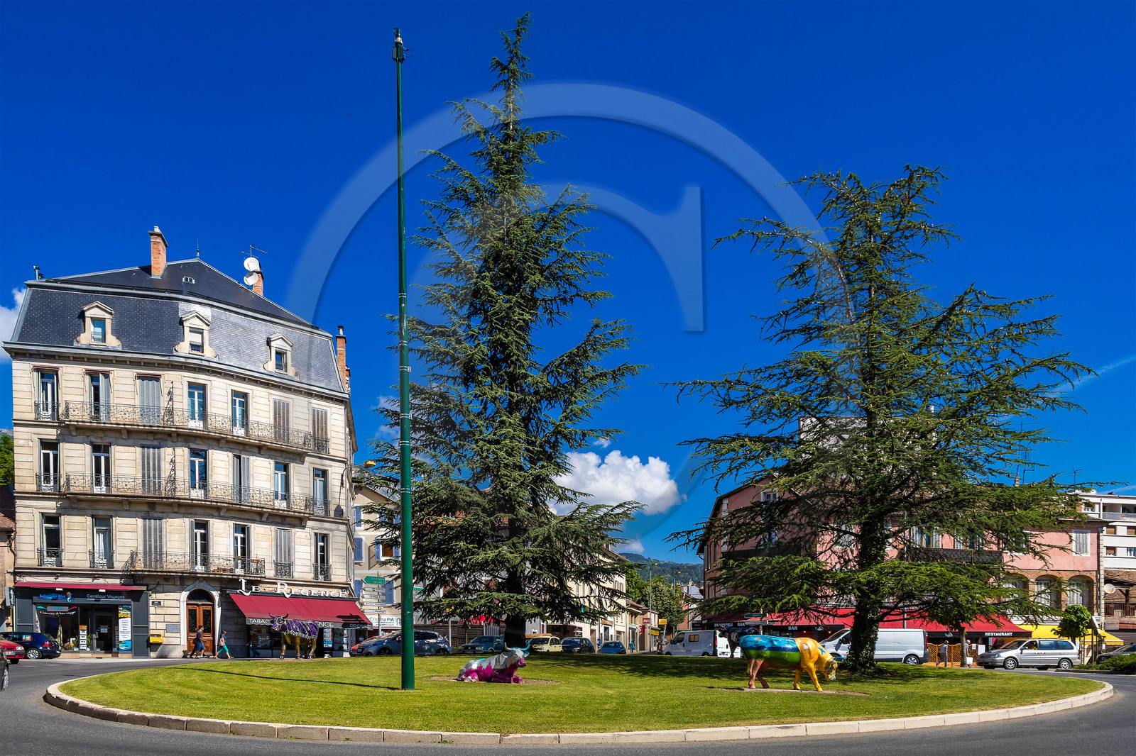 Gap, rond-point du Cèdre Gap, rond-point du Cèdre