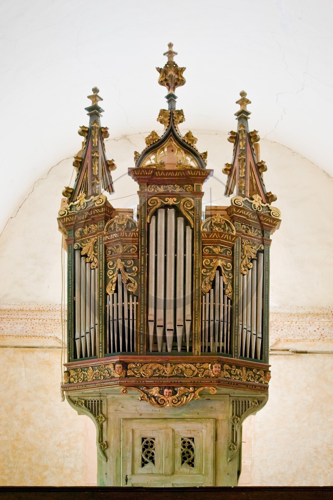 Embrun, Cathédrale Notre-Dame du Réal, orgue du XVe siècle Embrun, Cathédrale Notre-Dame du Réal, orgue du XVe siècle