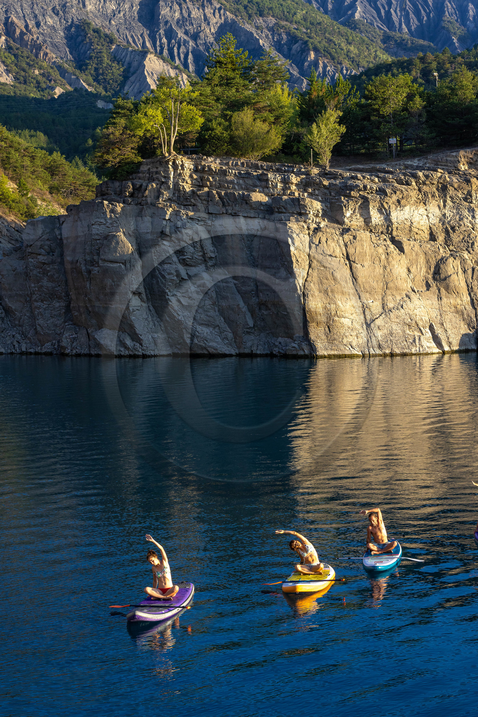 Yoga sur paddle, Serre-Ponçon Aloha