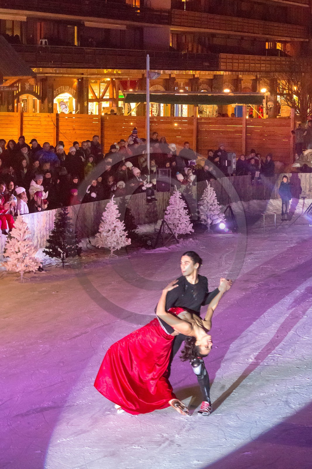 Praloup, Spectacle sur Glace Patin'Air