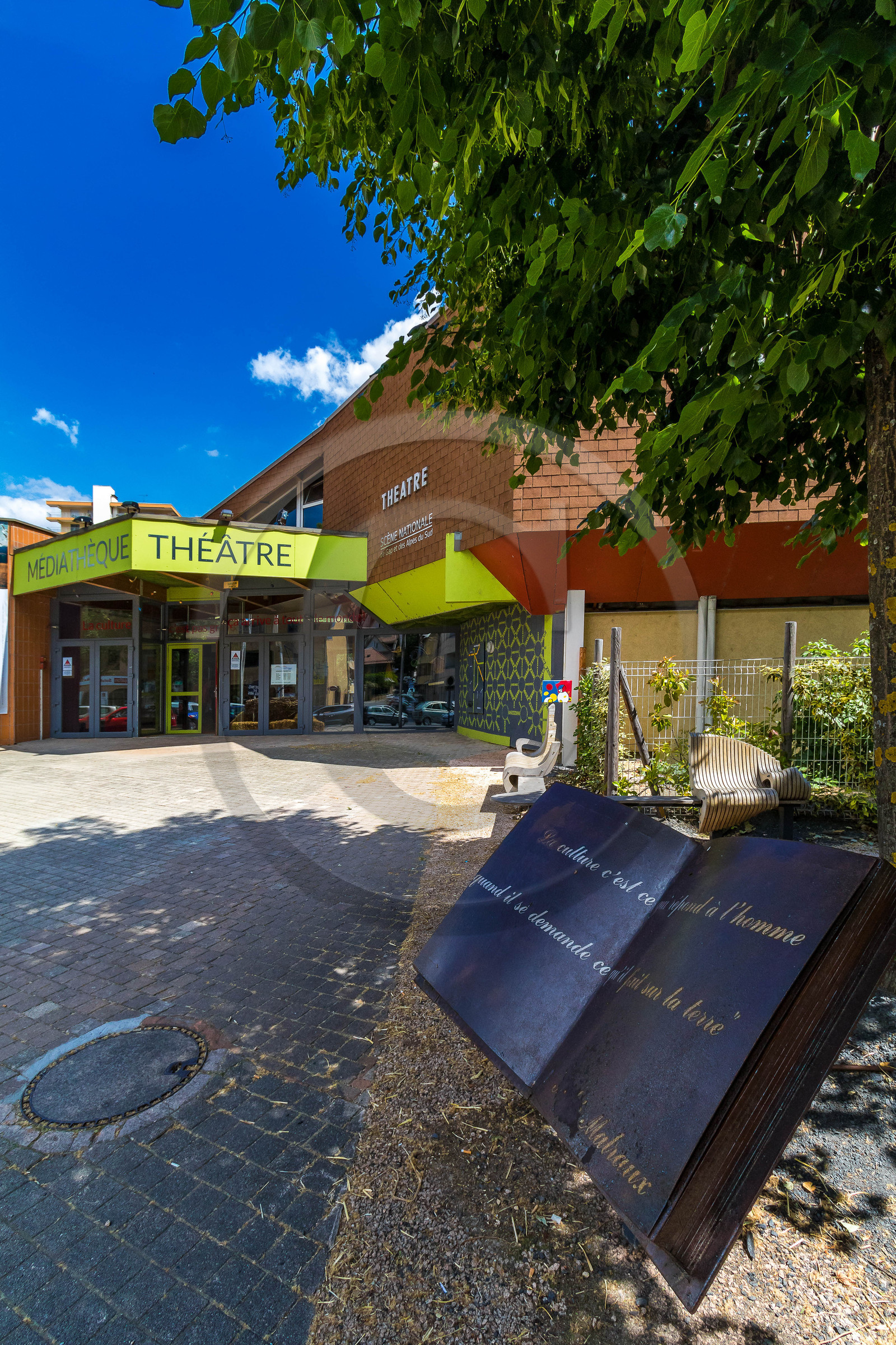 Théâtre La Passerelle, scène nationale des Alpes du Sud, Gap Théâtre La Passerelle, scène nationale des Alpes du Sud, Gap